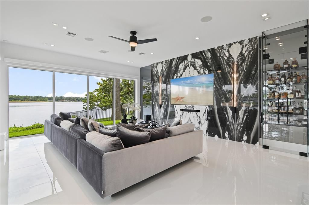 Recently Sold: $1,699,000 (3 beds, 3 baths, 2861 Square Feet)