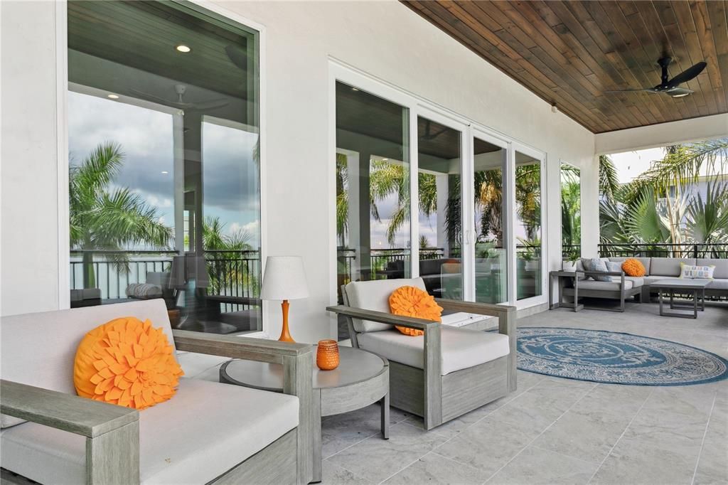 Recently Sold: $5,700,000 (4 beds, 4 baths, 5009 Square Feet)