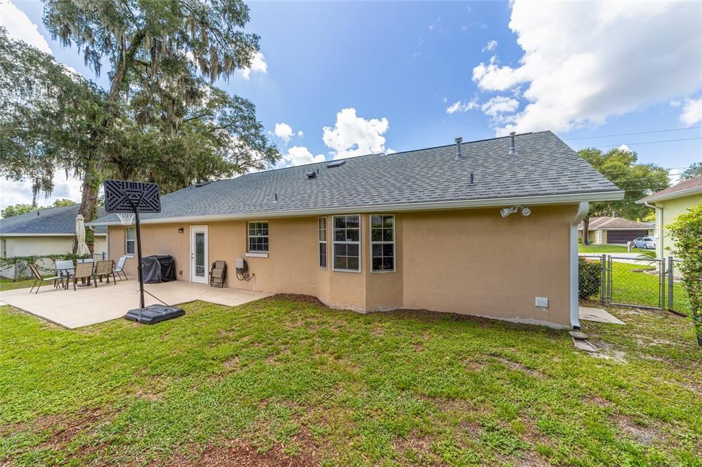 Recently Sold: $255,900 (3 beds, 2 baths, 1385 Square Feet)