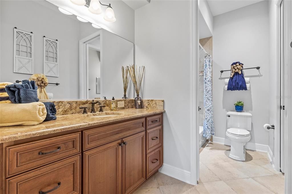 Recently Sold: $1,650,000 (4 beds, 3 baths, 3420 Square Feet)