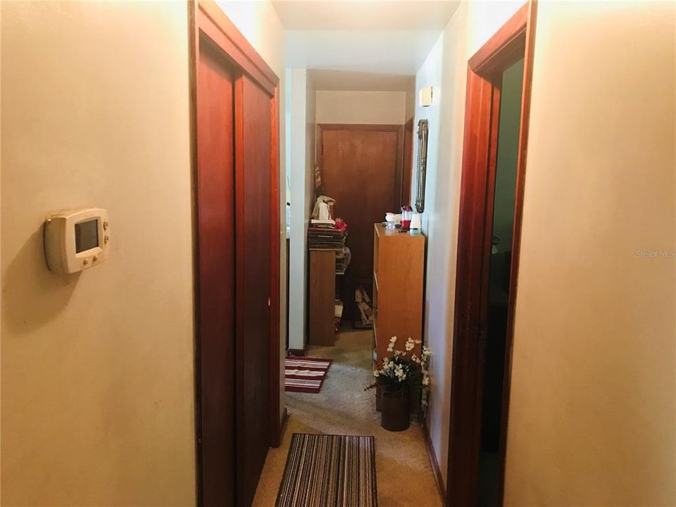 Vendido Recientemente: $169,000 (3 camas, 1 baños, 1273 Pies cuadrados)