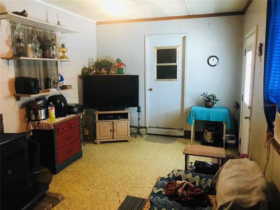 Vendido Recientemente: $169,000 (3 camas, 1 baños, 1273 Pies cuadrados)