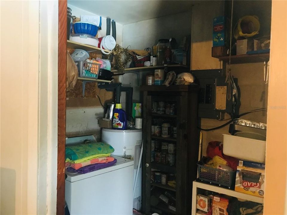 Vendido Recientemente: $169,000 (3 camas, 1 baños, 1273 Pies cuadrados)