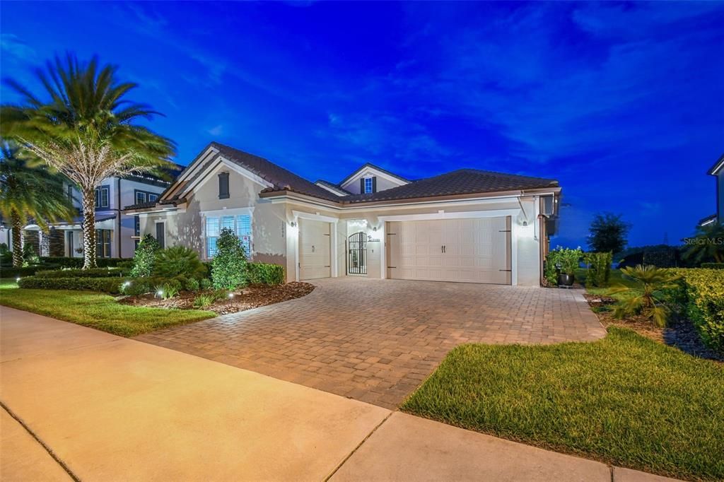 Recently Sold: $1,699,900 (4 beds, 4 baths, 3487 Square Feet)