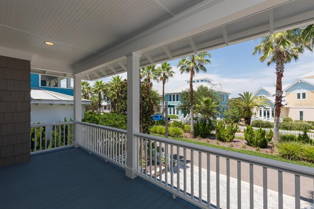 Recently Sold: $1,999,000 (4 beds, 3 baths, 4060 Square Feet)