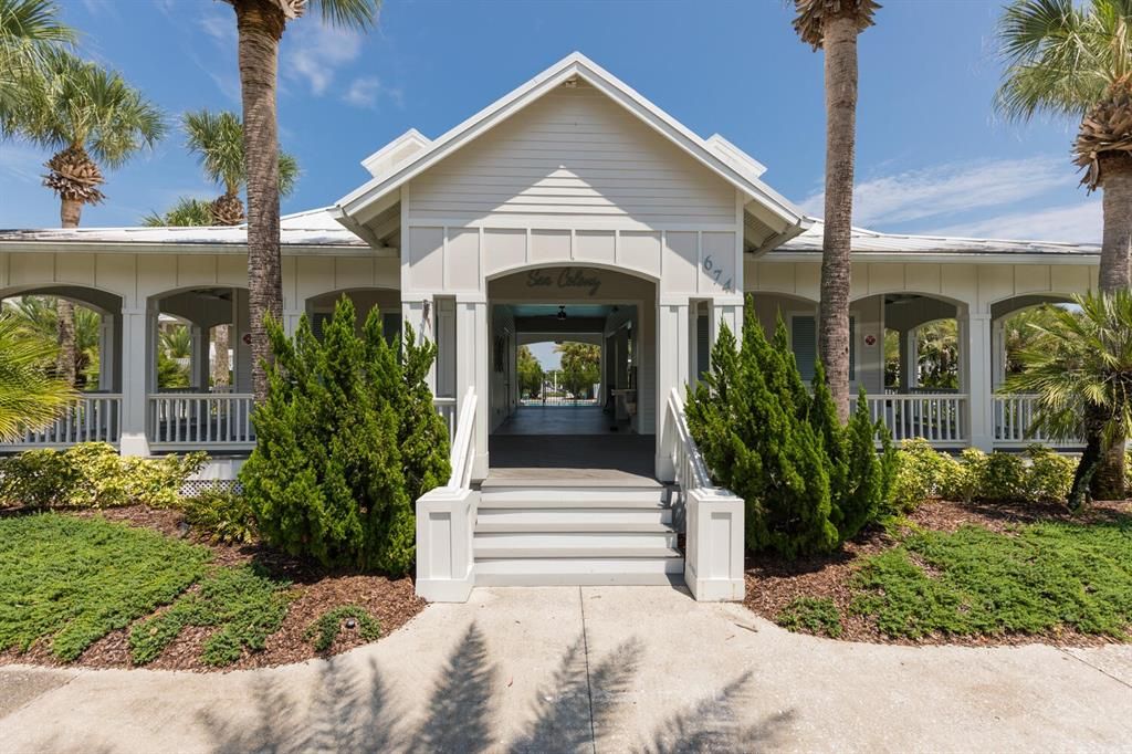 Recently Sold: $1,999,000 (4 beds, 3 baths, 4060 Square Feet)