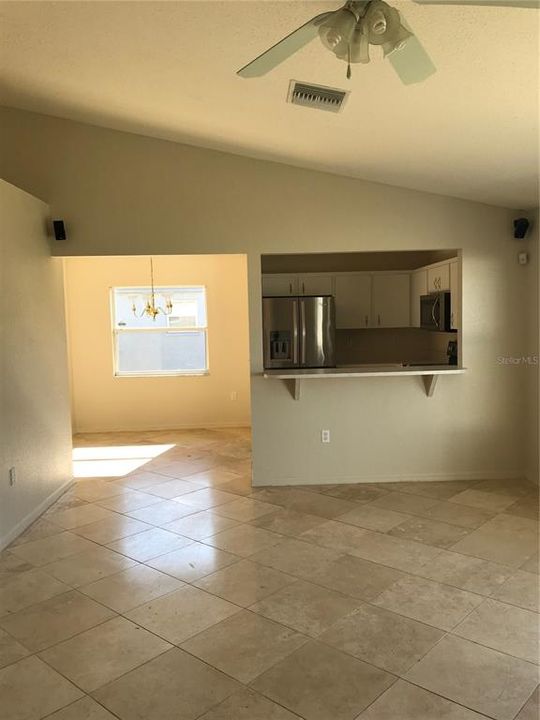 Recently Rented: $2,000 (3 beds, 2 baths, 1231 Square Feet)