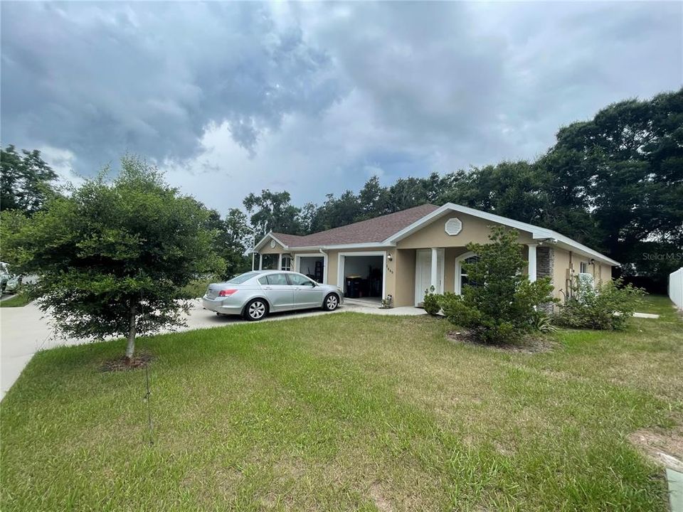 Recently Sold: $250,000 (3 beds, 2 baths, 1306 Square Feet)