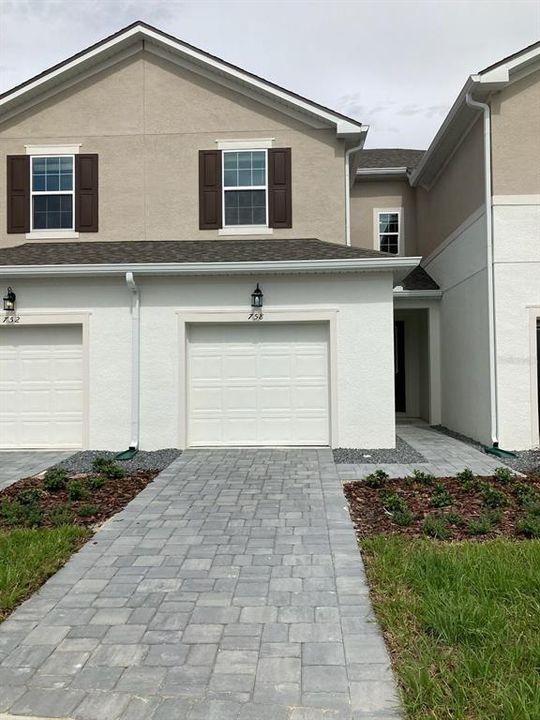 最近售出: $381,877 (3 贝兹, 2 浴室, 1532 平方英尺)