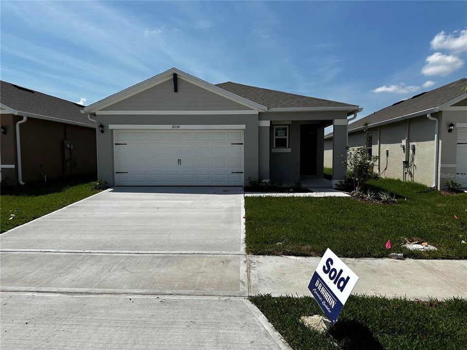 Recently Sold: $393,990 (3 beds, 2 baths, 1614 Square Feet)