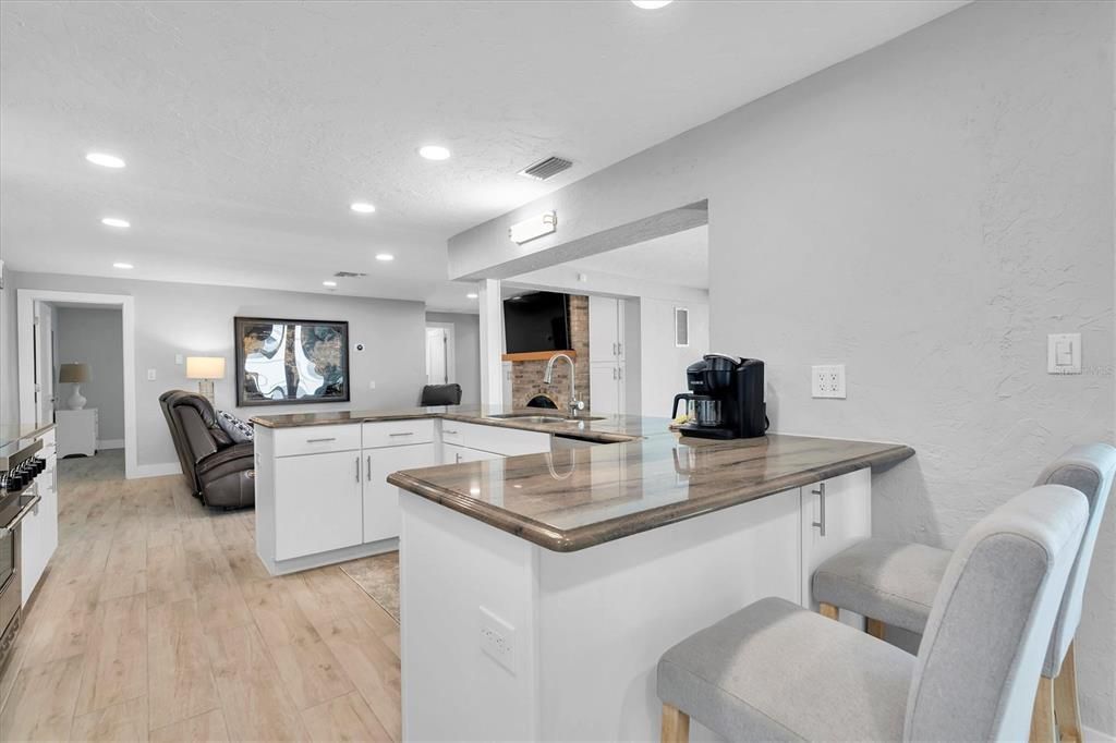 Active With Contract: $1,895,000 (3 beds, 3 baths, 2318 Square Feet)