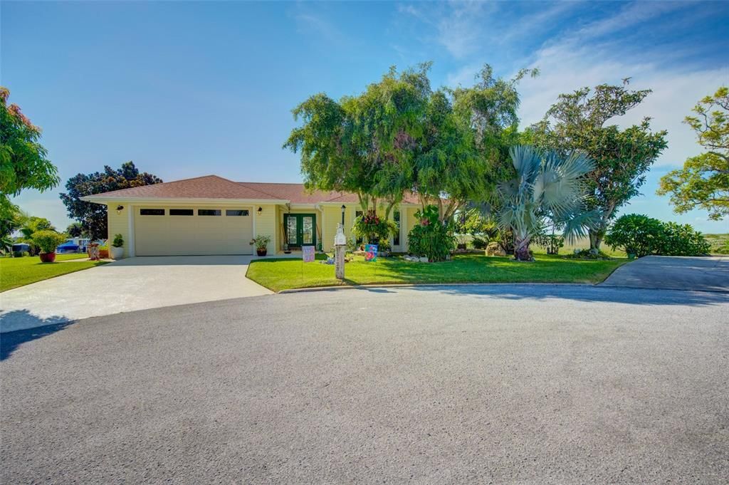 Recently Sold: $795,000 (3 beds, 2 baths, 1526 Square Feet)