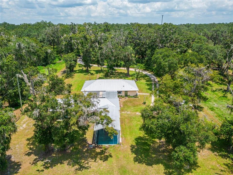 Active With Contract: $799,900 (3 beds, 2 baths, 1260 Square Feet)