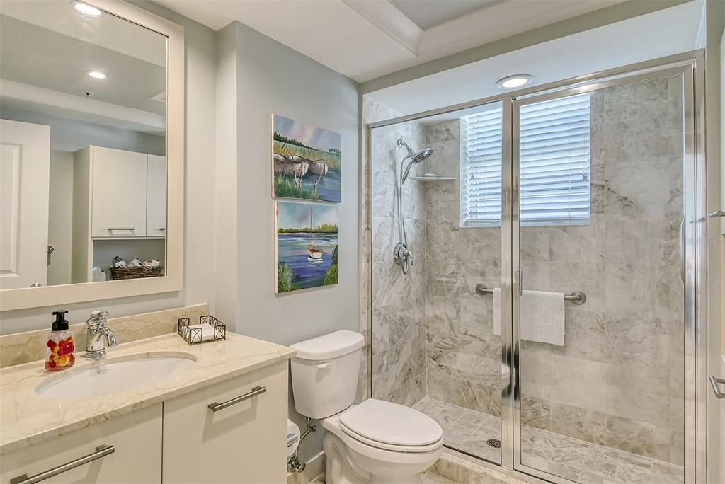 Recently Sold: $1,065,000 (2 beds, 2 baths, 1364 Square Feet)