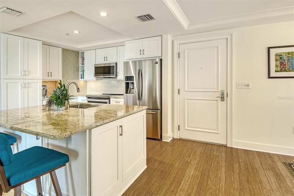 Recently Sold: $1,065,000 (2 beds, 2 baths, 1364 Square Feet)