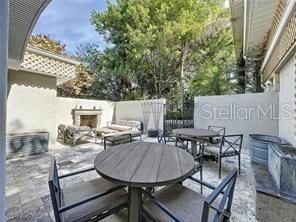 Gorgeous private courtyard!