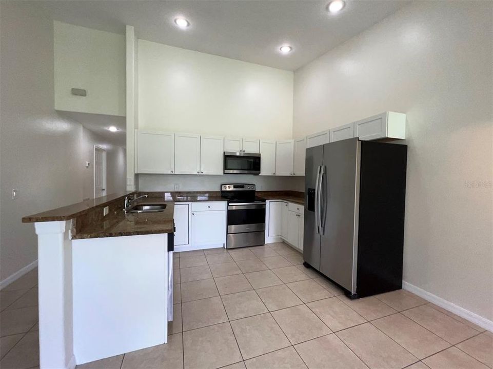 Recently Rented: $1,795 (3 beds, 2 baths, 1212 Square Feet)