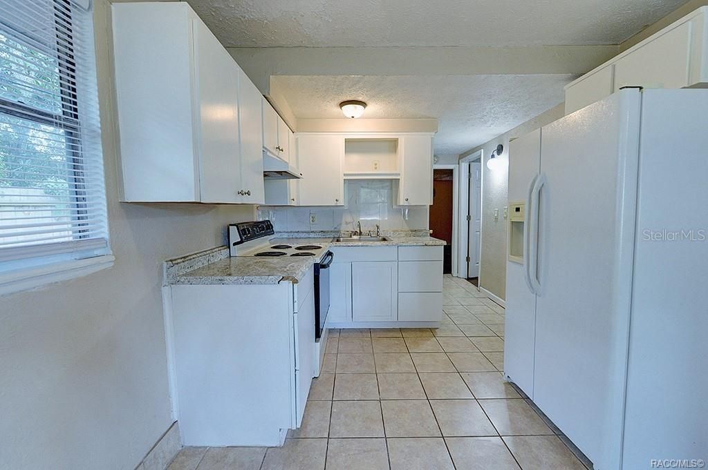 Recently Sold: $155,500 (2 beds, 1 baths, 960 Square Feet)