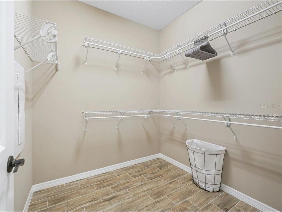 最近租的: $4,000 (2 贝兹, 2 浴室, 1676 平方英尺)