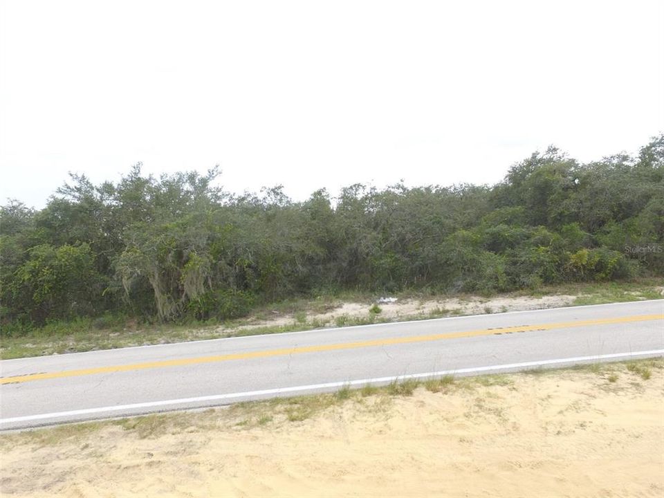 Active With Contract: $60,000 (1.00 acres)