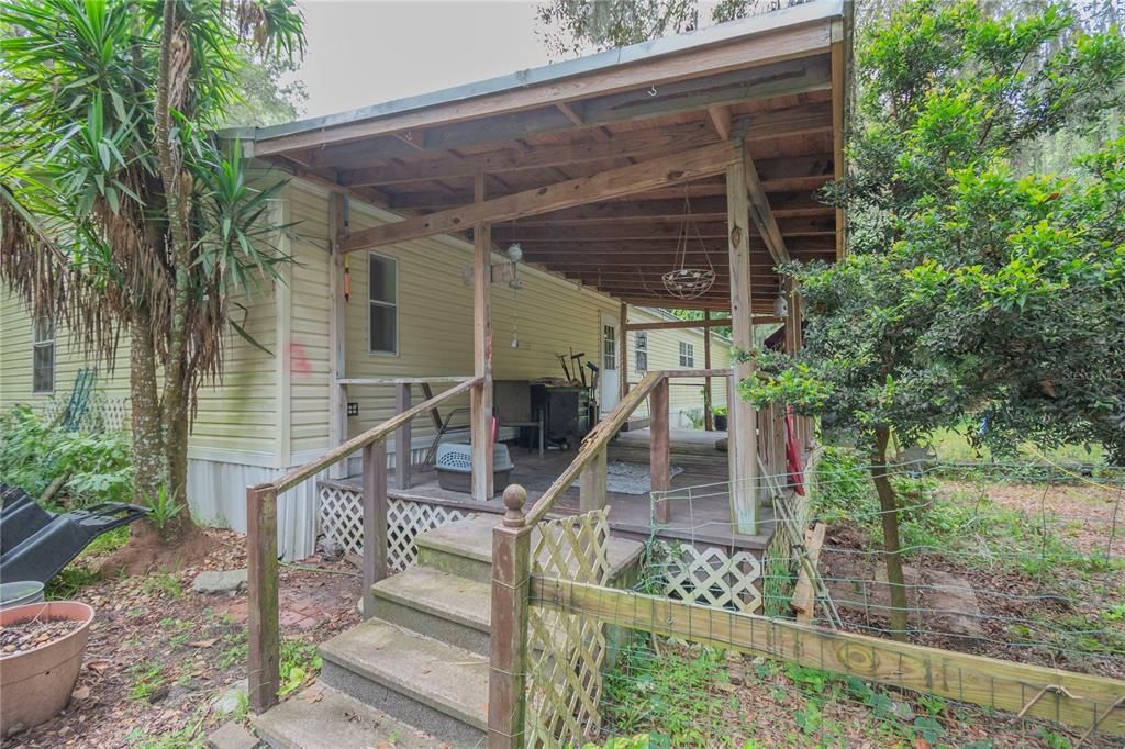 Recently Sold: $224,999 (4 beds, 2 baths, 1964 Square Feet)