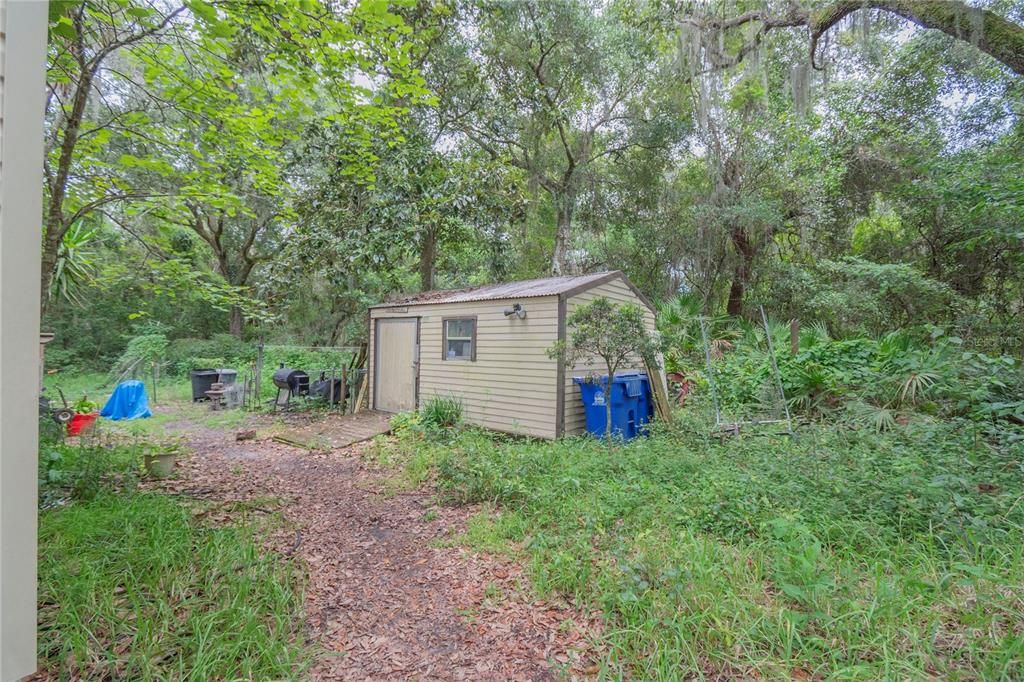 Recently Sold: $224,999 (4 beds, 2 baths, 1964 Square Feet)