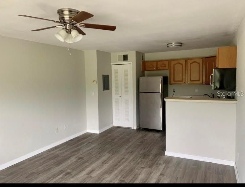 Recently Rented: $1,250 (1 beds, 1 baths, 560 Square Feet)