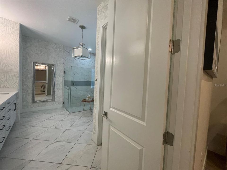 Недавно арендовано: $5,300 (5 спален, 4 ванн, 4228 Квадратных фут)