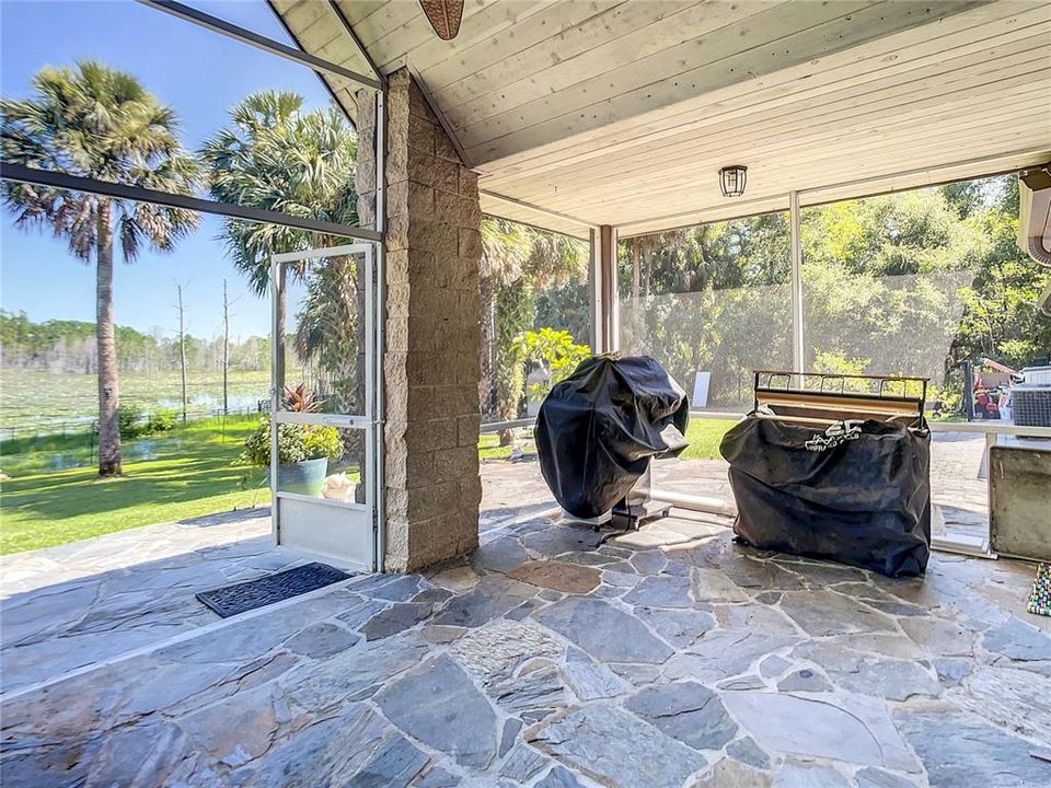 screened porch