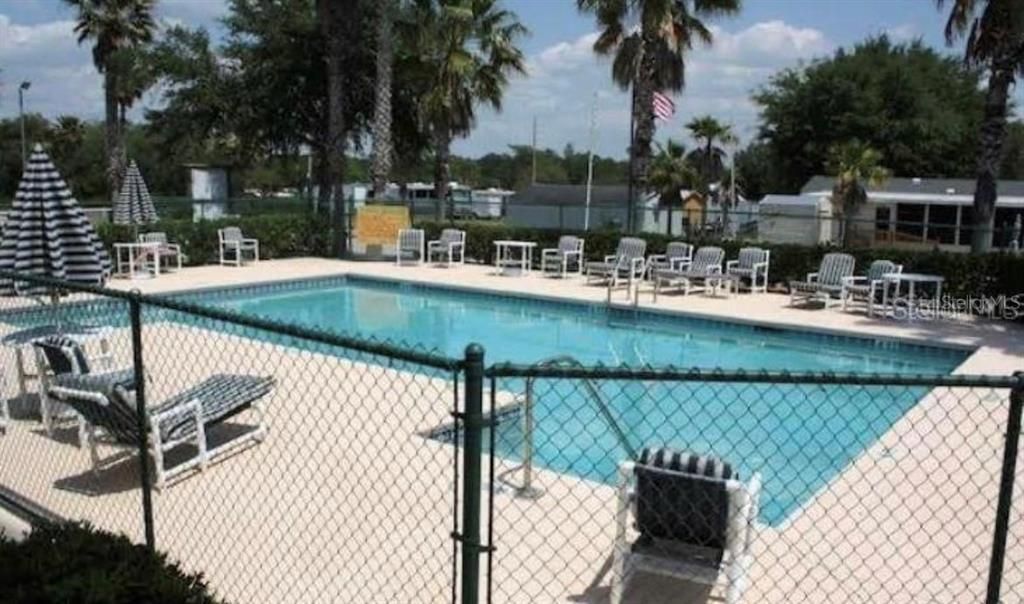 Outdoot heated pool