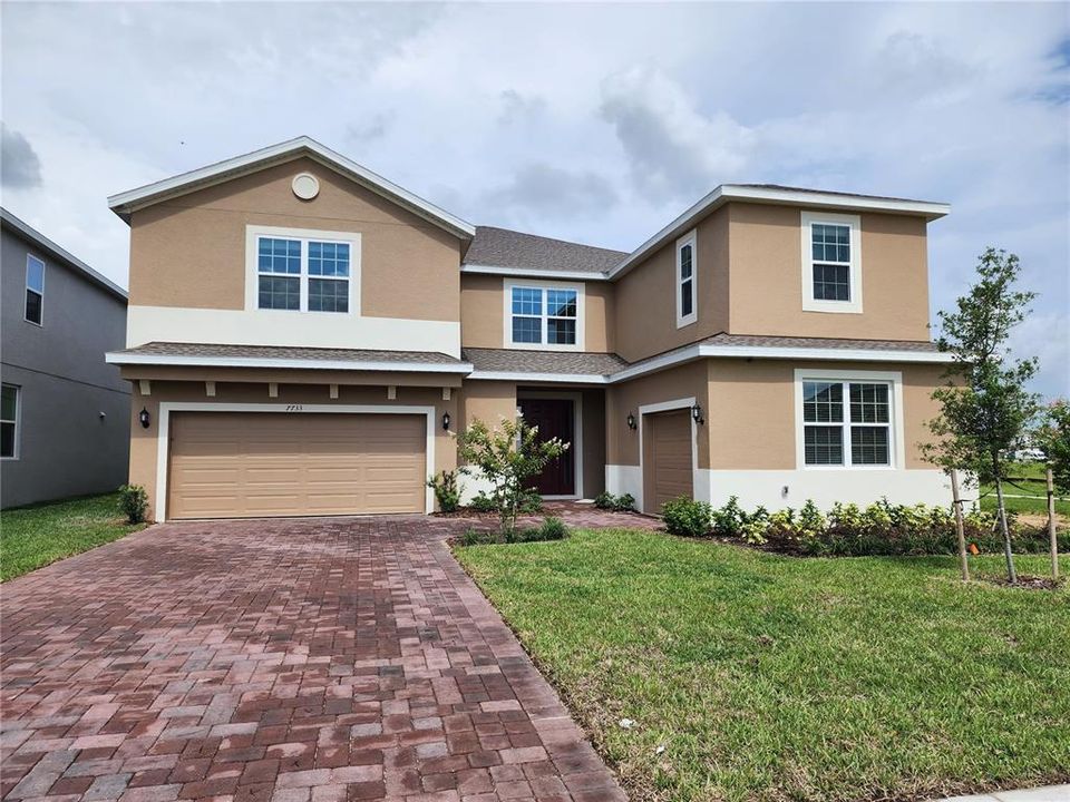 Recently Sold: $773,544 (6 beds, 3 baths, 4418 Square Feet)