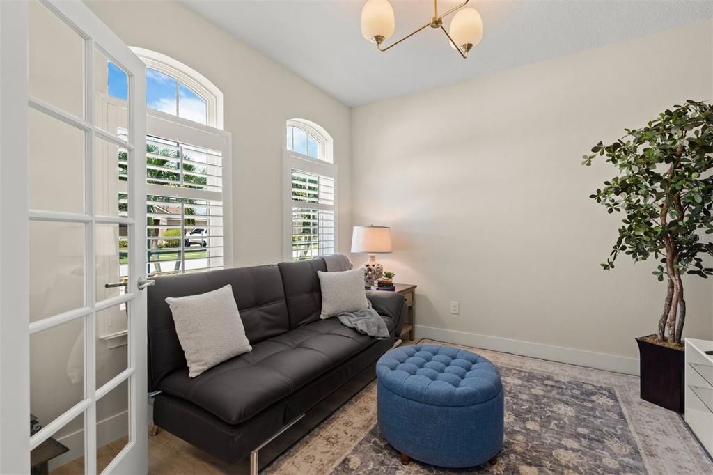 Recently Sold: $600,000 (3 beds, 2 baths, 1778 Square Feet)