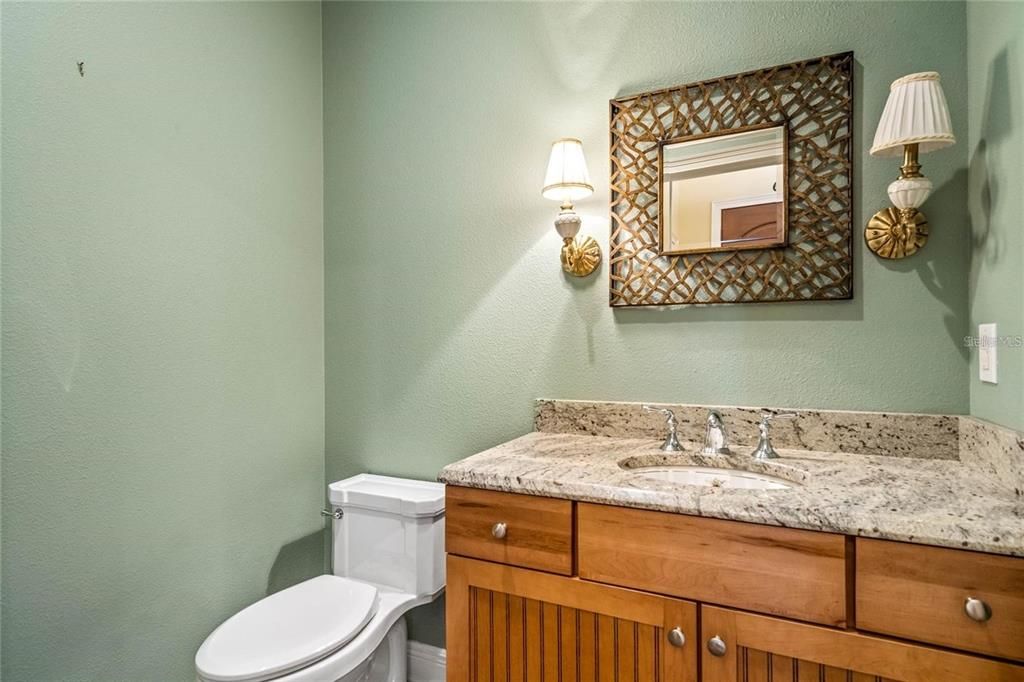 Powder room for guests. No need to enter bedroom/ensuite