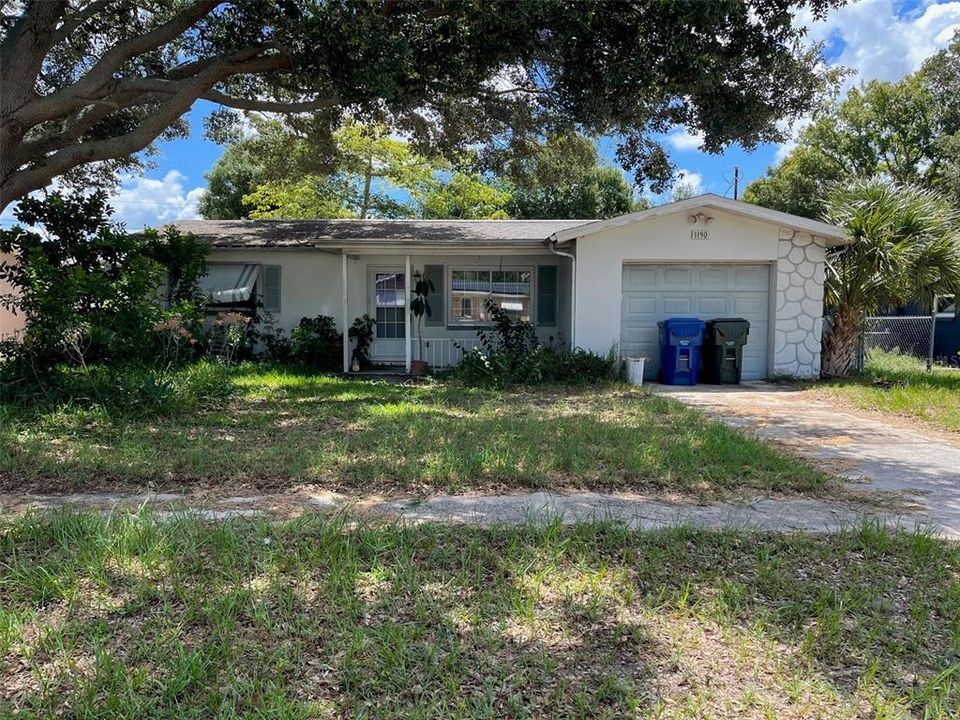 最近售出: $240,000 (2 贝兹, 2 浴室, 1210 平方英尺)