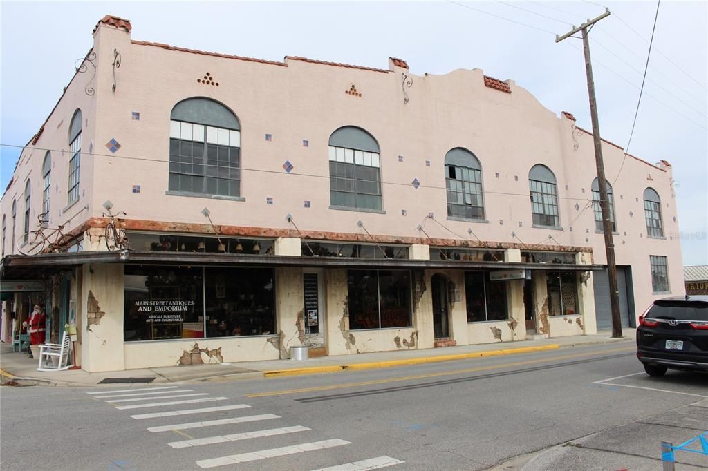 210 W Magnolia St Leesburg FL - Magnolia view