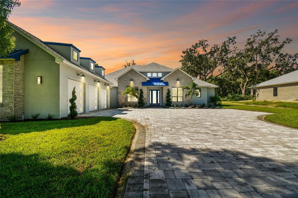 Recently Sold: $1,375,000 (4 beds, 3 baths, 3426 Square Feet)