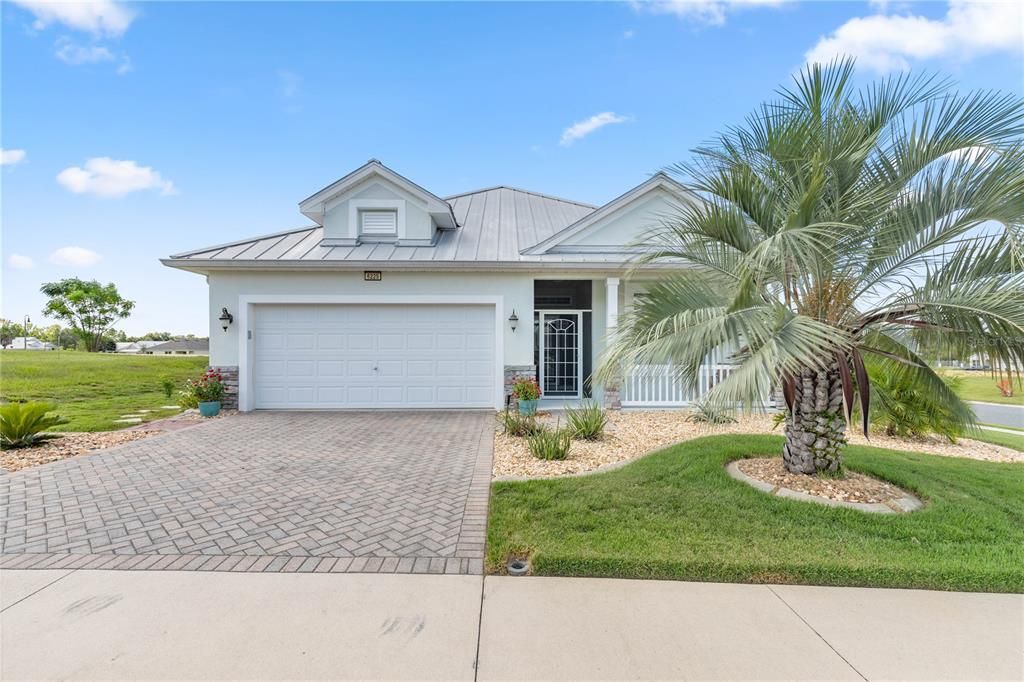 Recently Sold: $309,000 (3 beds, 2 baths, 1788 Square Feet)