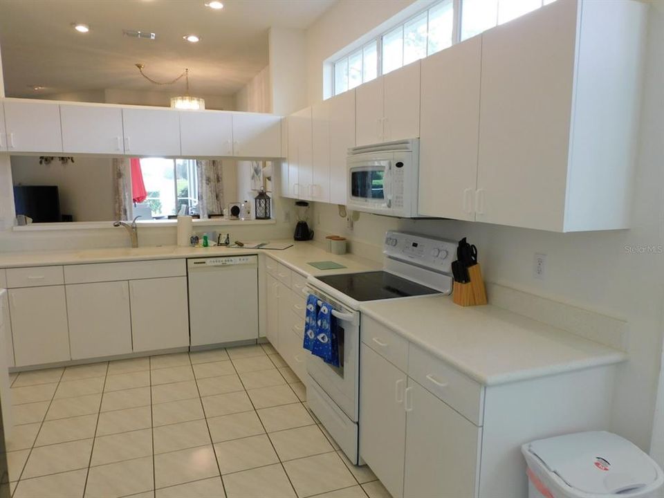 For Rent: $6,000 (3 beds, 2 baths, 1747 Square Feet)