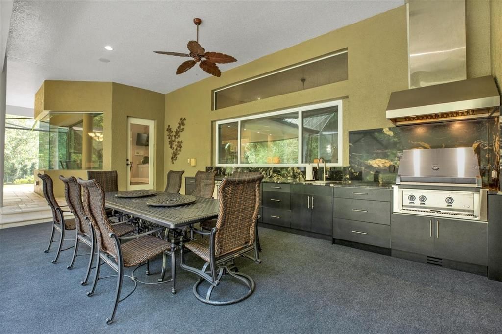 En Venta: $2,450,000 (4 camas, 4 baños, 6162 Pies cuadrados)