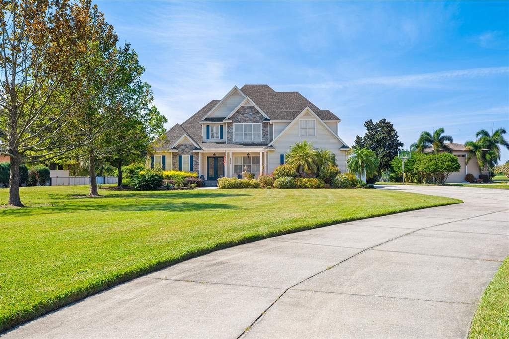 Recently Sold: $974,800 (4 beds, 2 baths, 3652 Square Feet)