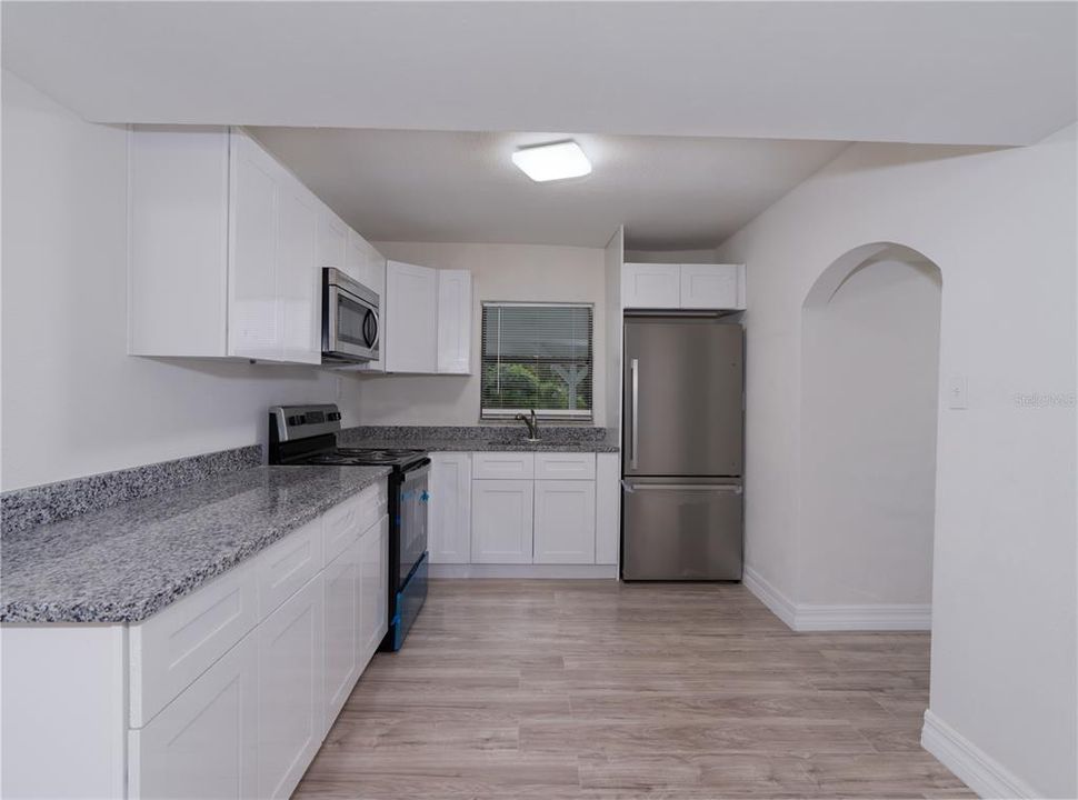For Sale: $254,990 (3 beds, 2 baths, 1108 Square Feet)