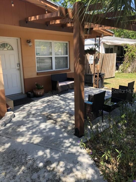 For Rent: $3,650 (3 beds, 2 baths, 1600 Square Feet)