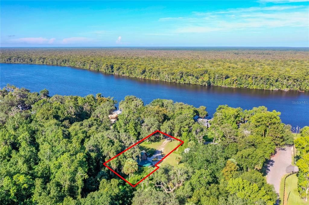 About 200 ft. from the public boat ramp to the St. Johns River!  River views from your front porch!!!