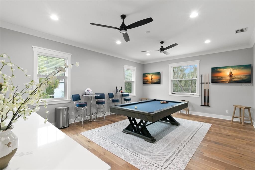 Recently Sold: $1,650,000 (4 beds, 3 baths, 3880 Square Feet)
