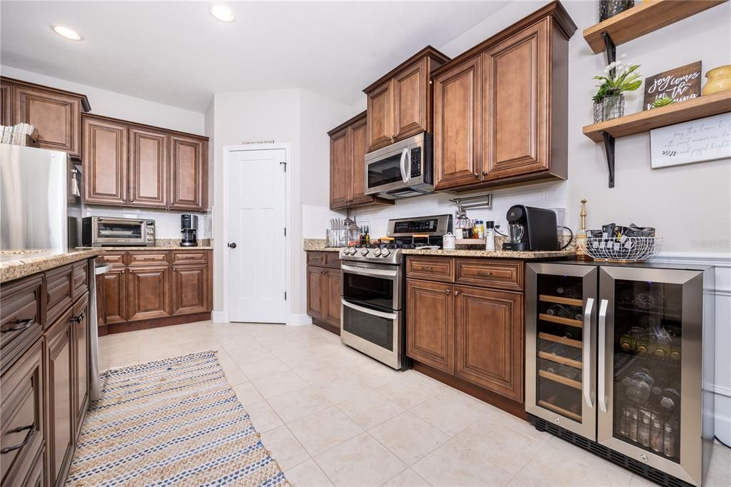 Recently Sold: $347,900 (3 beds, 2 baths, 1643 Square Feet)