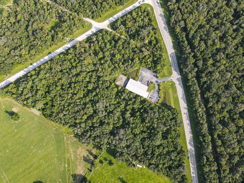 На продажу: $849,000 (7.80 acres)