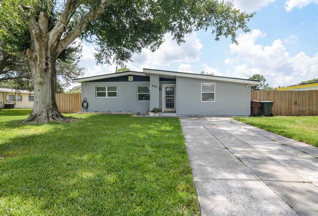 Recently Sold: $345,000 (3 beds, 1 baths, 1750 Square Feet)