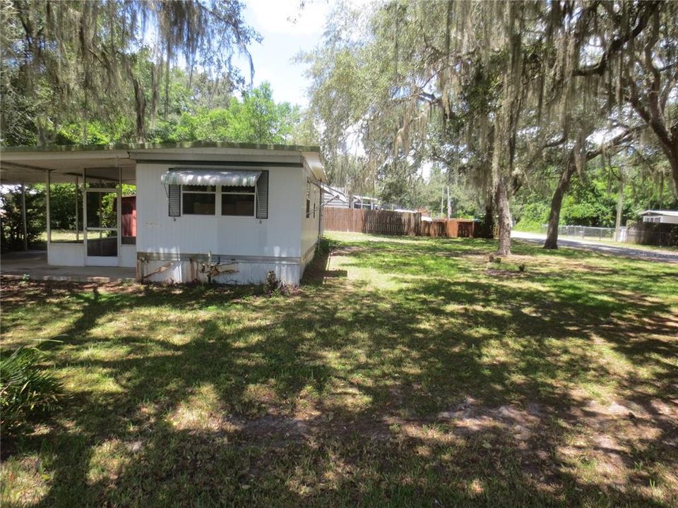 Recently Sold: $28,900 (2 beds, 1 baths, 552 Square Feet)