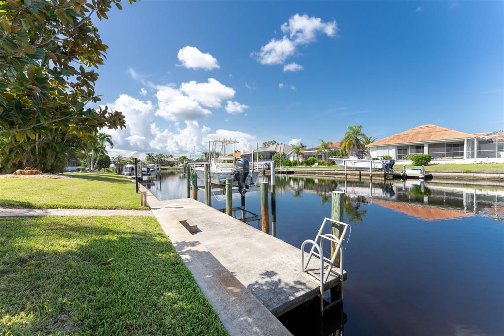 Active With Contract: $1,080,000 (3 beds, 3 baths, 3065 Square Feet)