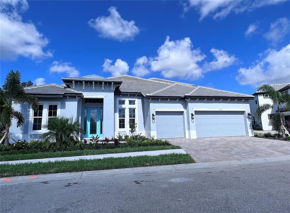 Recently Sold: $1,140,700 (5 beds, 4 baths, 3984 Square Feet)